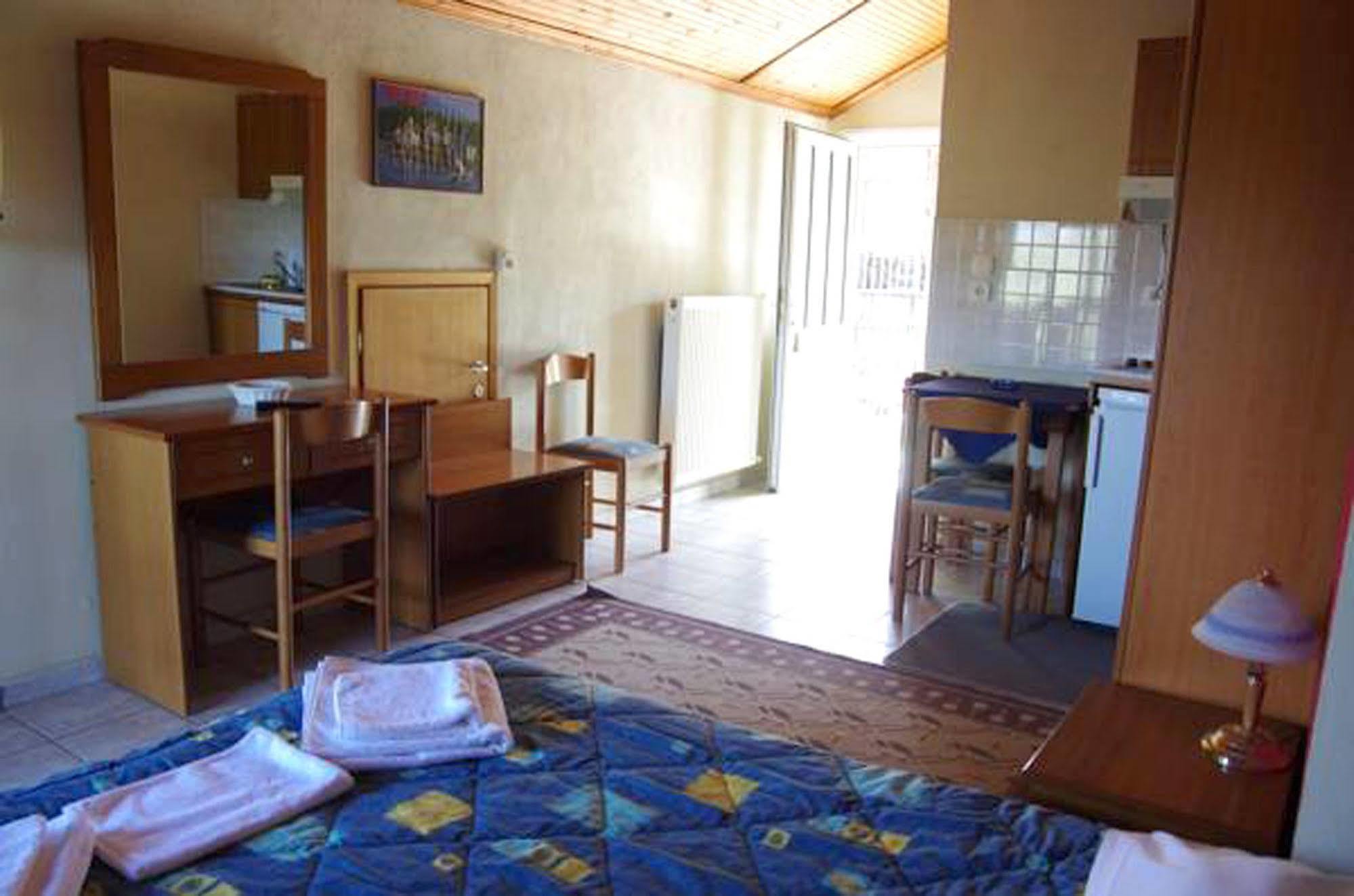 Villa Platythea Platy  Екстер'єр фото